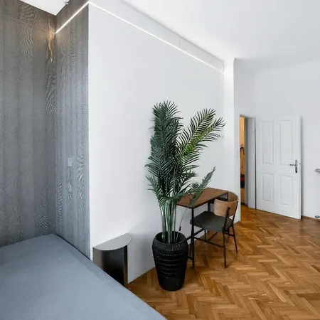 Apartmán Spacious Vintage Loft With Modern Design *
