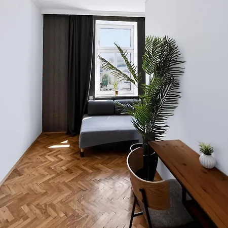 Apartmán Spacious Vintage Loft With Modern Design