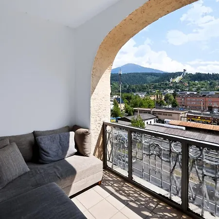Apartmán Spacious Vintage Loft With Modern Design *